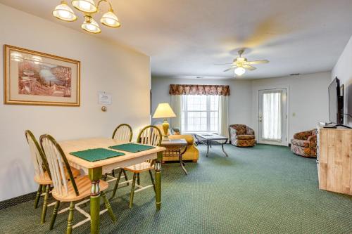 Pigeon Apartment | Pigeon Vacation Rental with Community Hot Tub!