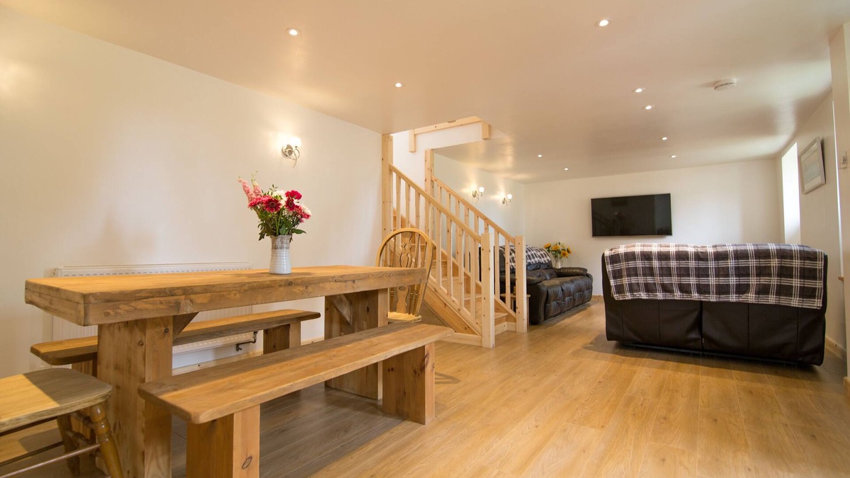 St Teath Cottage | Piglets, modern barn conversion .Nr Tintagel, Padstow, Bude & beach.