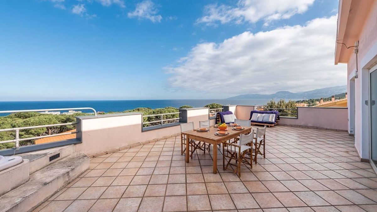 Cala Gonone Apartment | PIGNA HOUSE: large central panoramic house with swimming pool