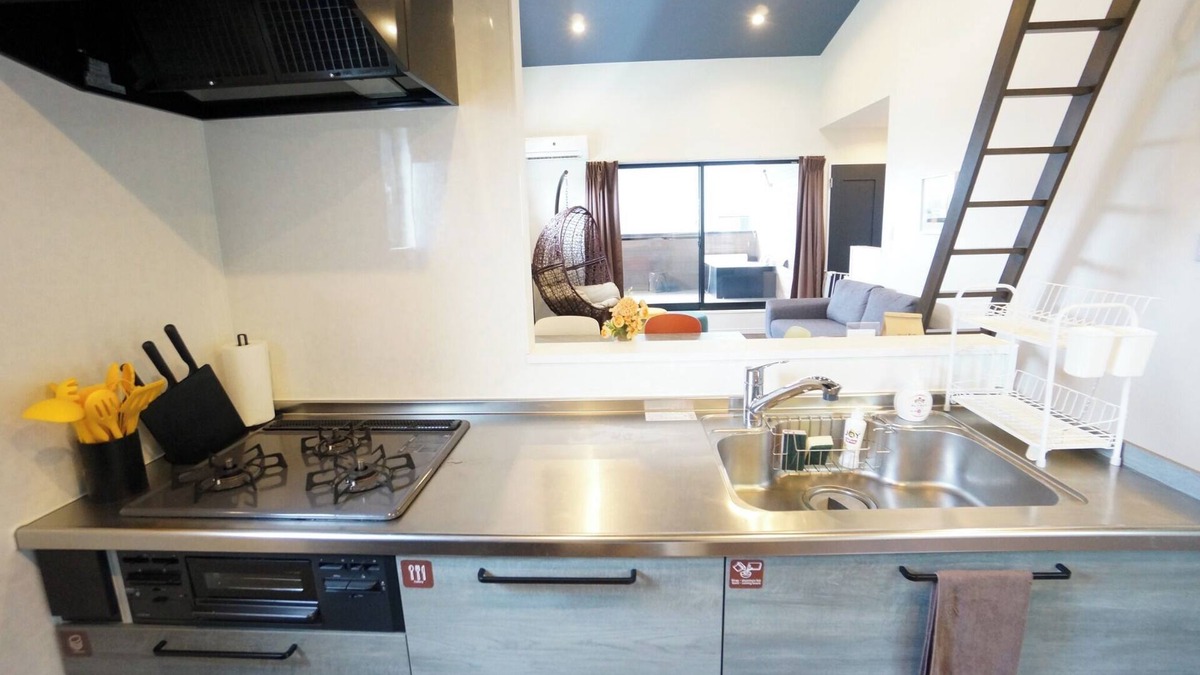 Ichinomiya House | PIKAICHIPrivatestay series AO colorful / Chosei-gun Chiba