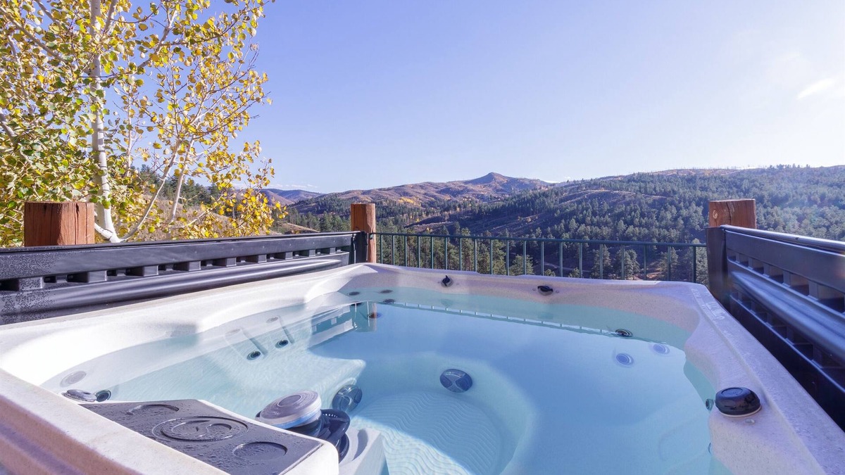 Woodland Park Cabin | Pikes Peak Ranch - Eagle Crest Cabin
