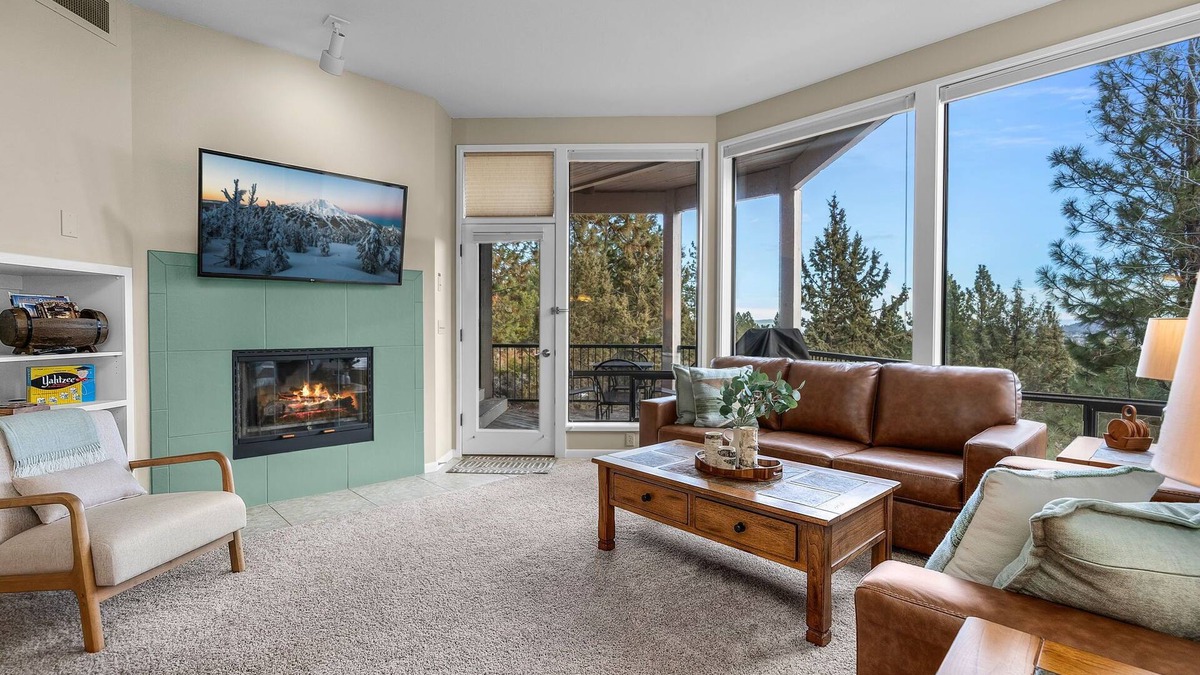 Century West Condo | Pilot Butte View Retreat ~ Close to Hiking, Biking and Mountain