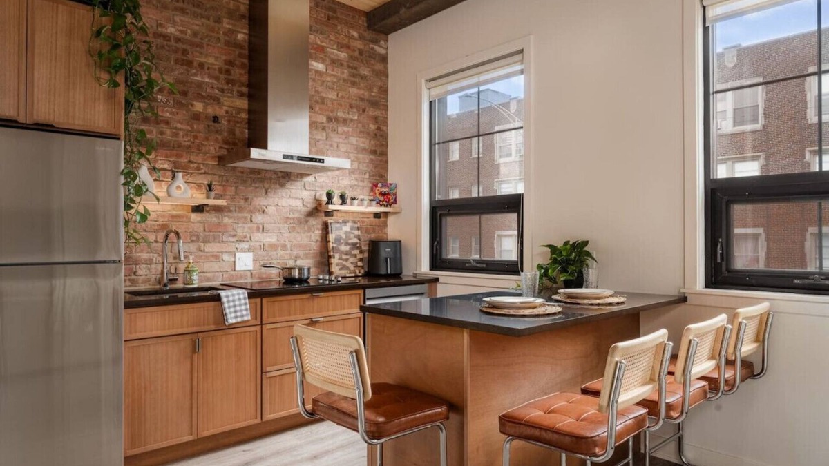 Irving Park Apartment | Pine Beam Sloth Apartment next to Blue Line