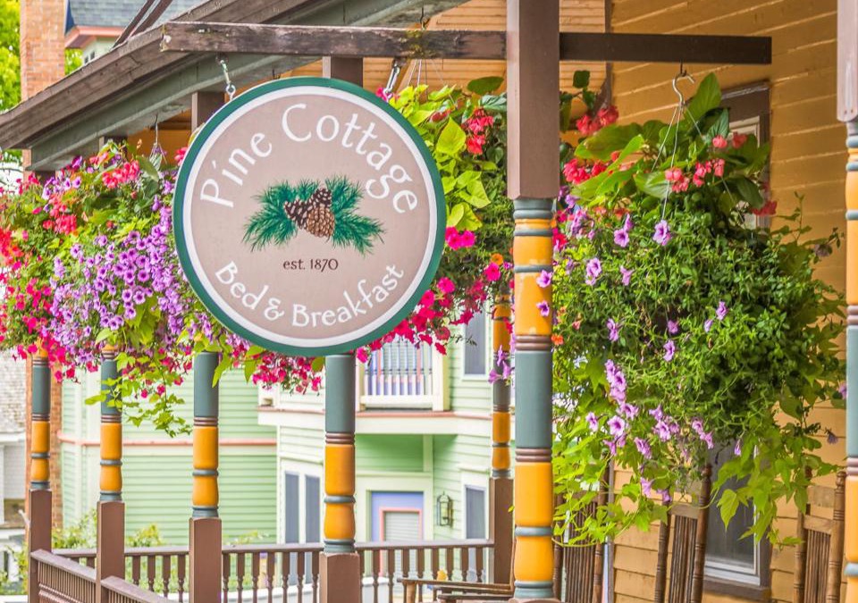 Mackinac Island Bed & Breakfast | Pine Cottage Bed & Breakfast