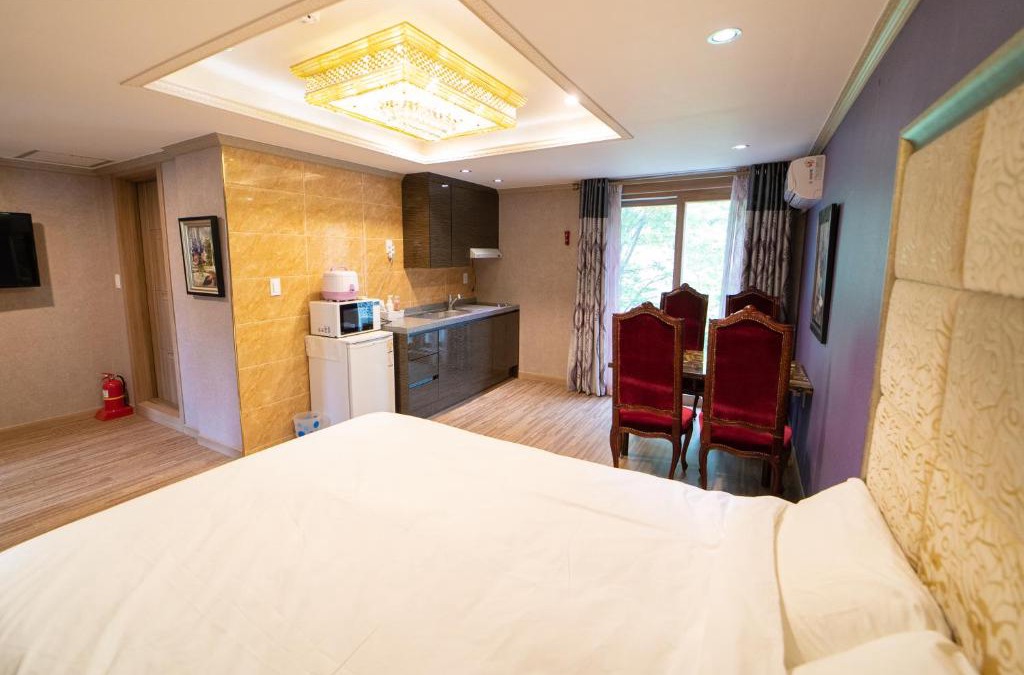 Gangneung House | Pine Hill Pension