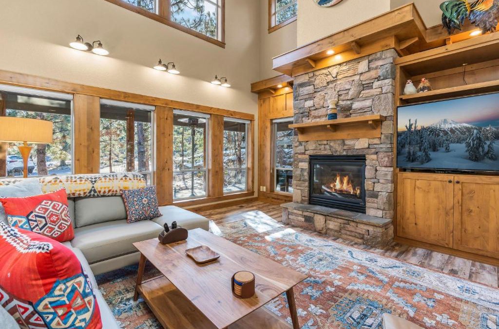 RiverWild House | Pine House Retreat