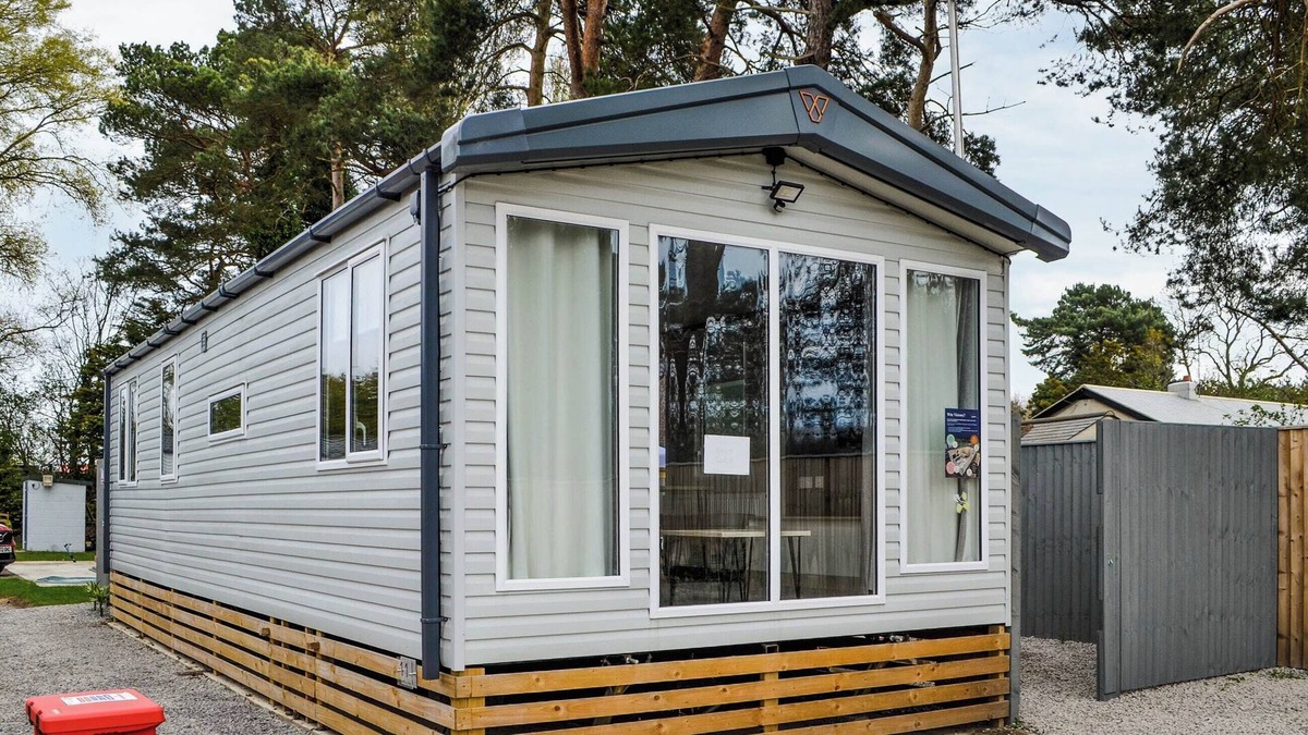 Fangfoss Cottage | Pine Meadows Retreat - UK48919