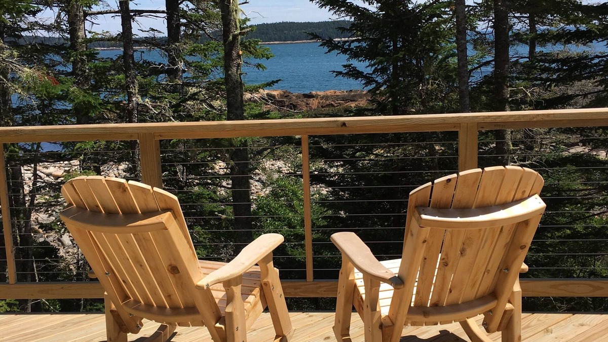 Milbridge House | Pine scented & ocean kissed!