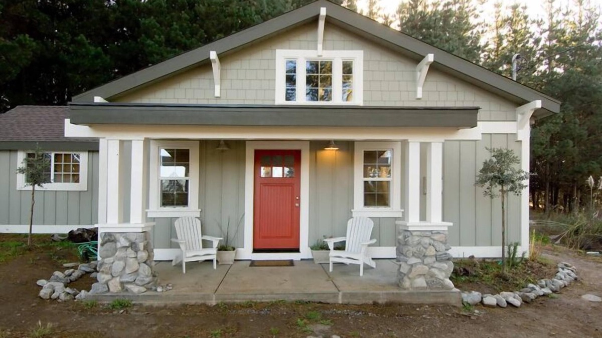 Bodega Bay House | PINE VIEW BUNGALOW - OCEAN VIEW BUNGALOW IN THE PINES AT BODEGA BAY