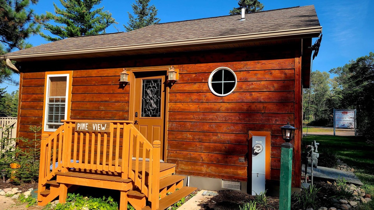 Elcho Cabin | Pineview Cabin at Bayview Cabin Resort on Picturesque Northwoods Lake in Wi.