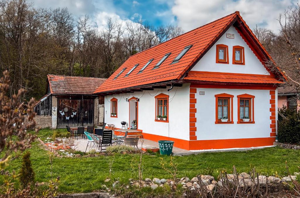 Jakubovany House | Ping pong Cottage in heart of Liptov