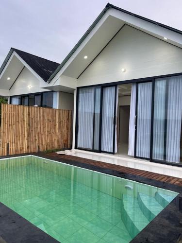 Songan Hotel | Pinggan Retreat