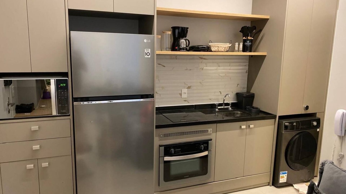 Jardins Apartment | Pinheiros, Bauhaus,completo, Novo, Iluminado, Excelente Localização