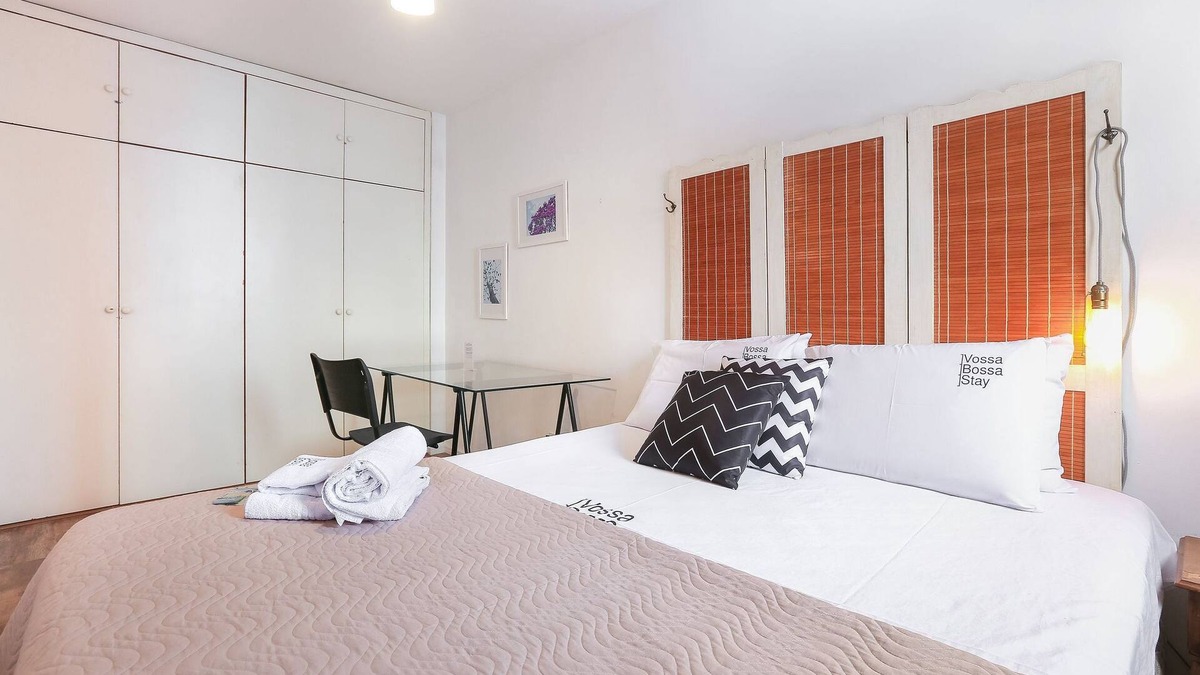 Pinheiros Apartment | Pinheiros Spacious apartment by Vila Madalena