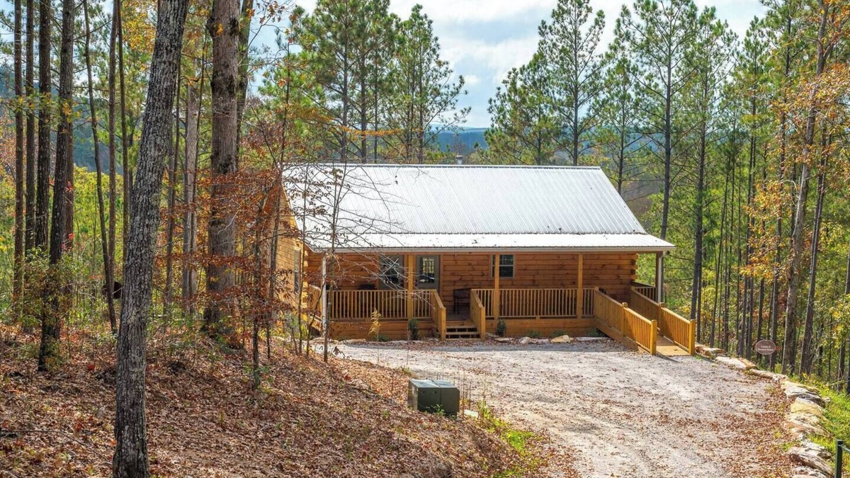 Talladega House | Pinhoti Ridge Retreat Cabin 5, Sunset Point