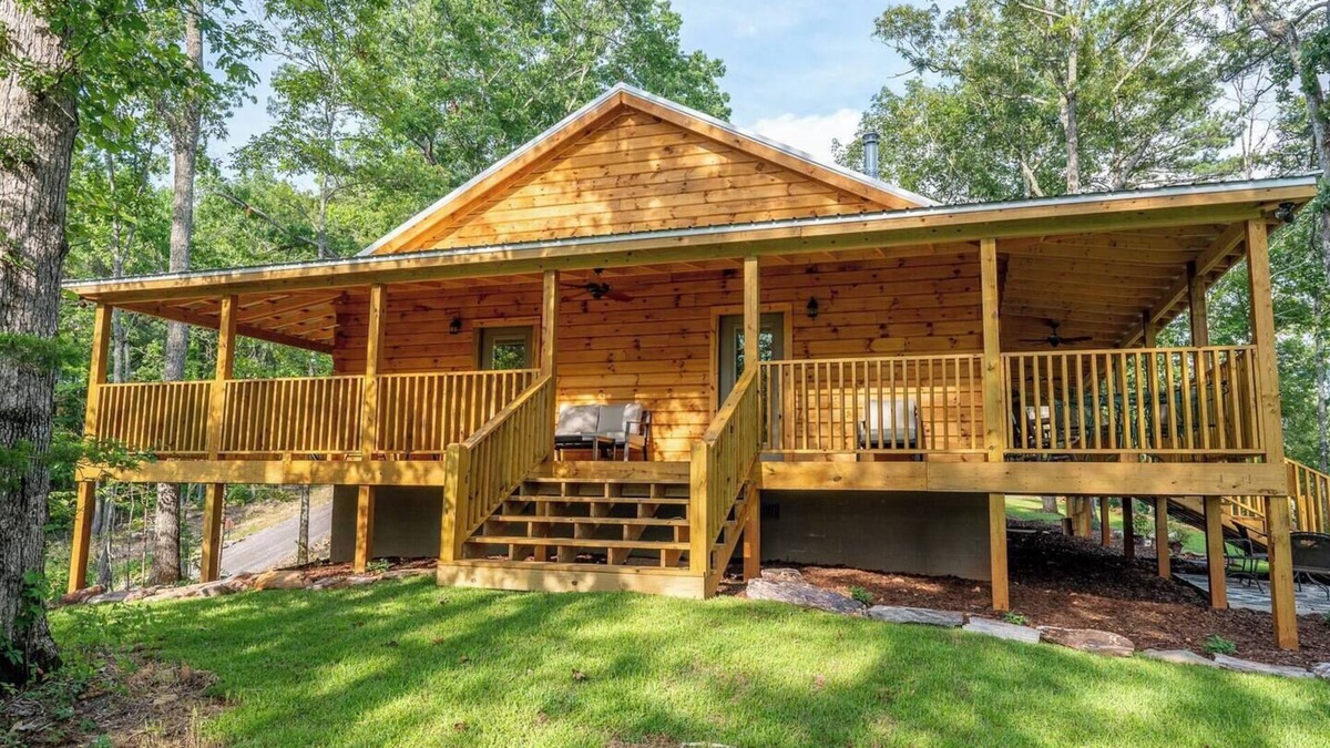 Talladega House | Pinhoti Ridge Retreat Cabin 2, Skyline