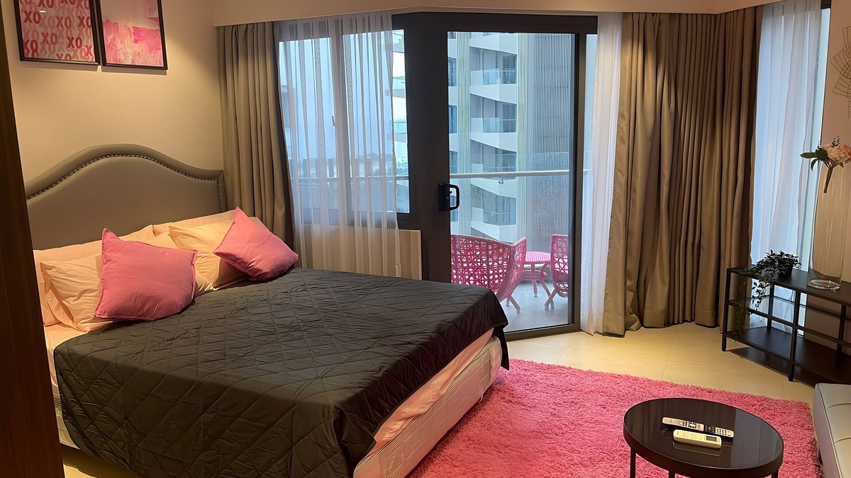 Maribago Apartment | Pink-Heaven Tambuli Beach Ocean View Fast Wi-Fi