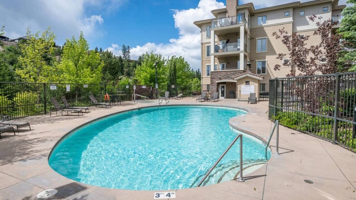 Quail Ridge Apartment | Pinnacle Paradise #2306