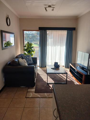 Newcastle Apartment | Pioneer Retreat Apartment