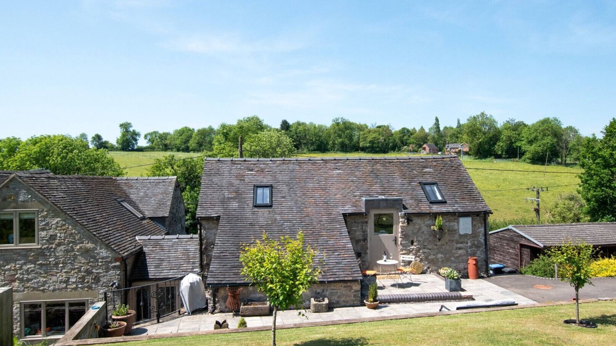 Hulland Ward House | Pipistrelle Barn - One Bedroom House, Sleeps 2
