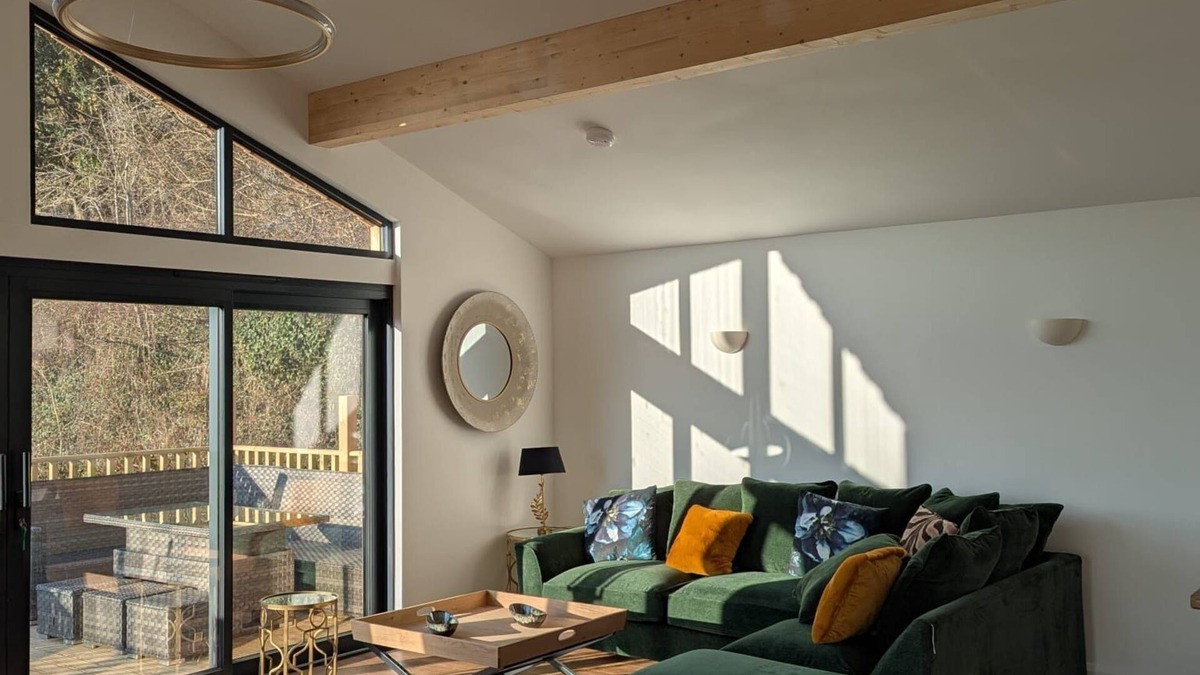 Combe Martin House | Pipistrelle Barn - sleeps 6 guests in 3 bedrooms