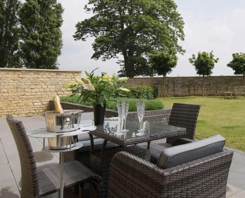 Welby House | Pippin - Luxury Lincolnshire Country Retreat