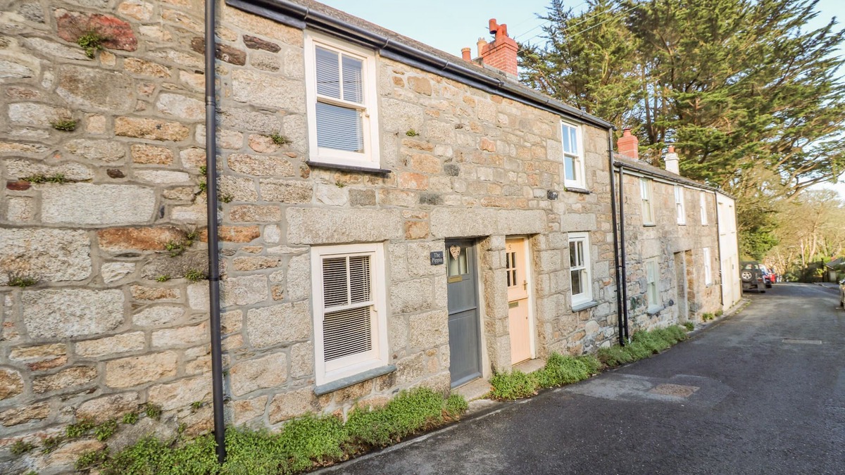 Lelant Cottage | PIPPIN, pet friendly, country holiday cottage in St Ives