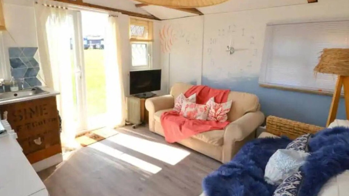 Warden Ski Chalet | Pips beach chalet