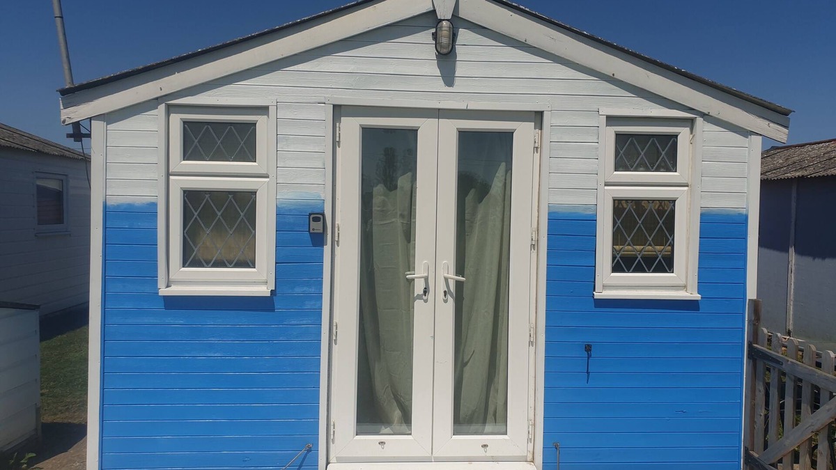 Warden Ski Chalet | Pips Chalet in the Isle of Sheppey