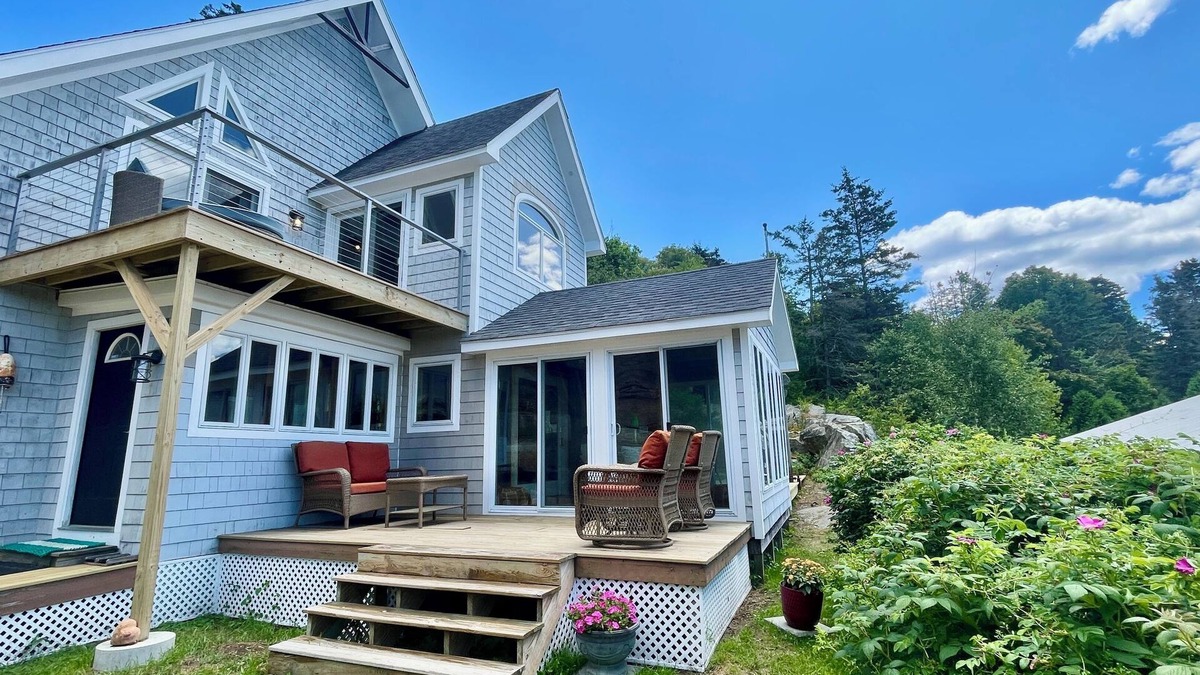 Spruce Head Cottage | Pirate's Den on the Wharf