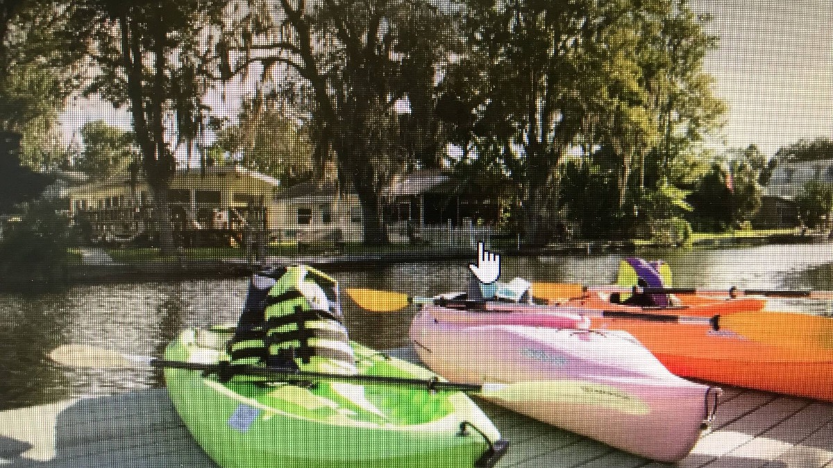 Weeki Wachee Gardens House | PIRATES COVE - Bikes, Kayaks, Outdoor Grill, Boat Dock, and more included.