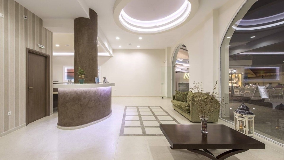 Lefkada Hotel | Pirofani