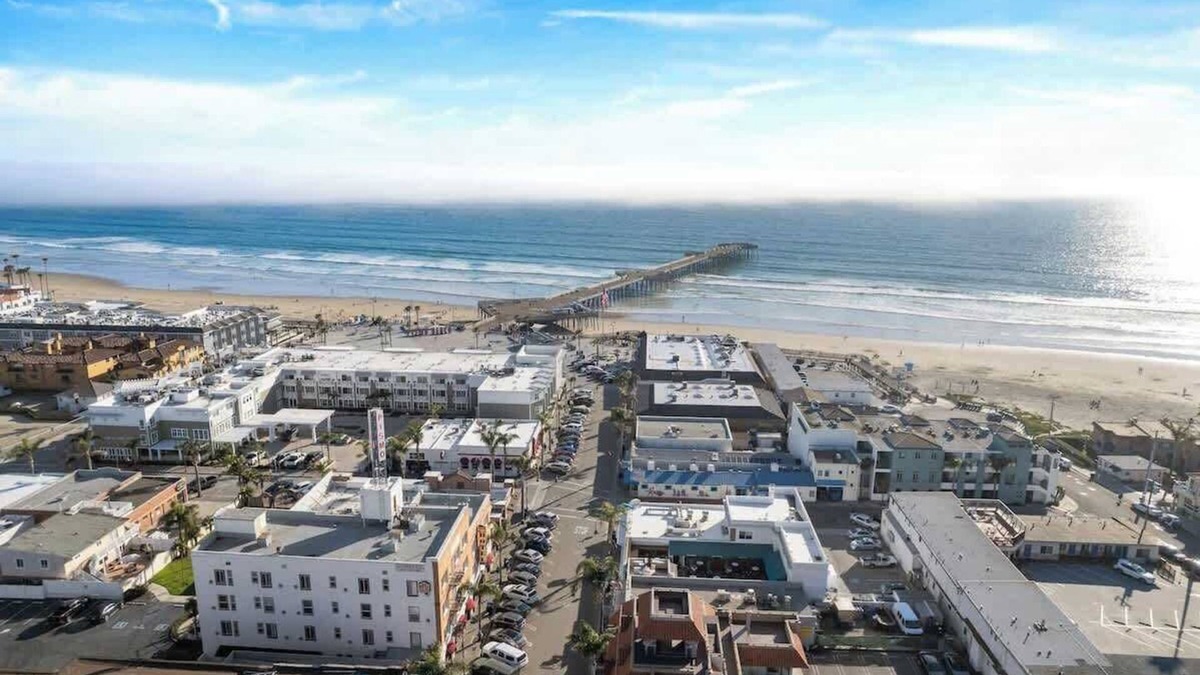 Downtown Condo | Pismo Beachside Retreat off Pomeroy!
