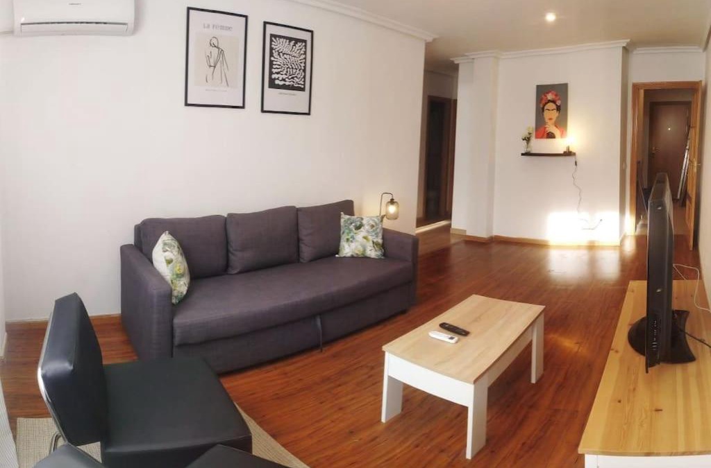 Talavera de la Reina Apartment | Piso.2hab+2baños+garaje+Asc+A C.