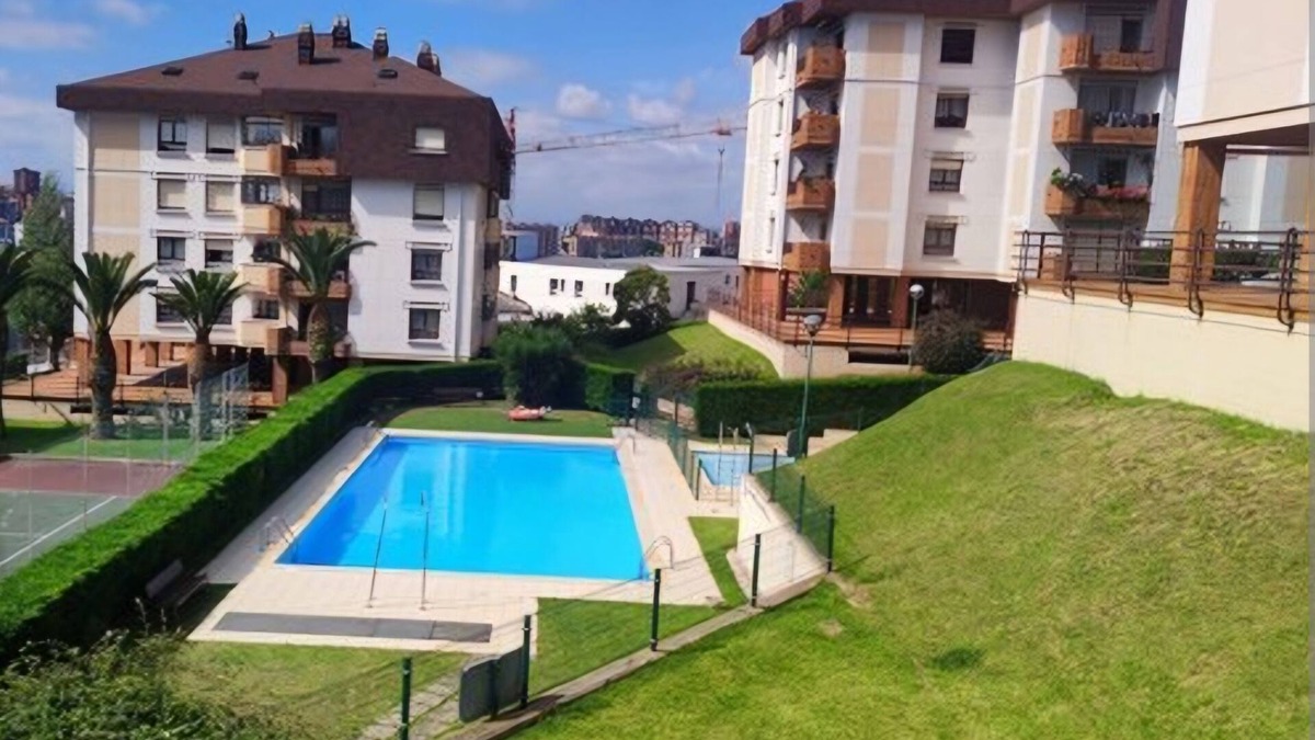 Santander Apartment | Piso completo en Valdenoja