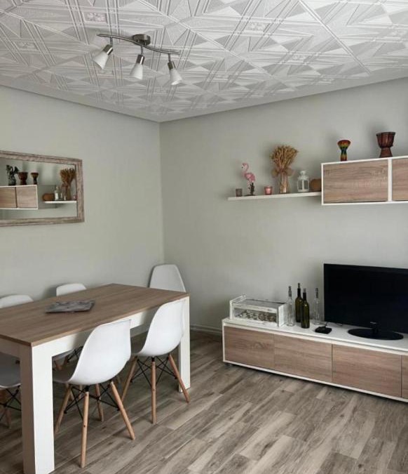 Penaranda de Bracamonte Apartment | Piso Los Jardines