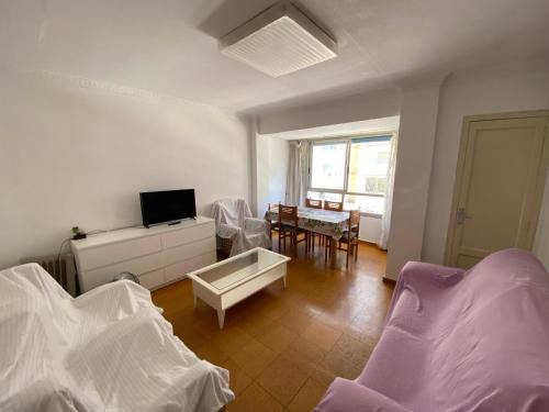 Algiros Apartment | piso para jovenes familia cerca playa y centro . BLASCO IBANEZ A