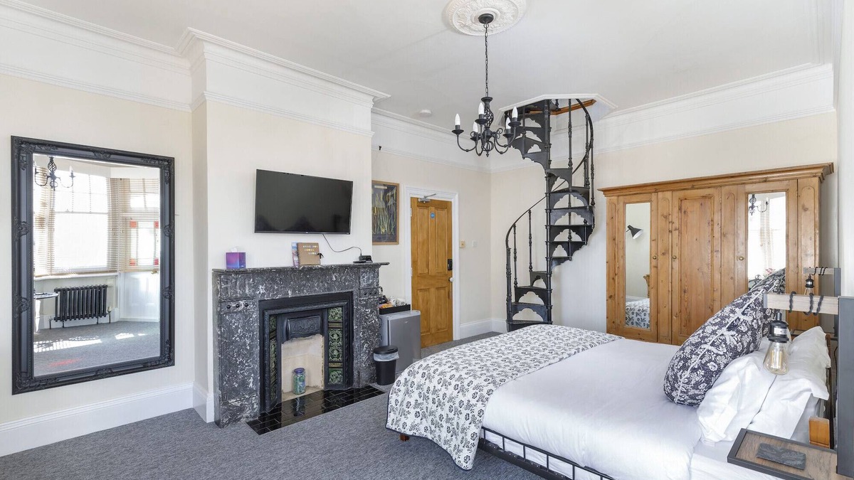 Kemptown Apartment | Pittodrie Guest House - Apartment 6