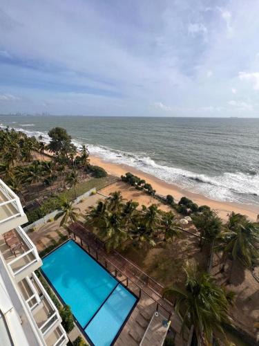 Uswetakeiyawa Apartment | PL BEACH FRONT APARTMENT