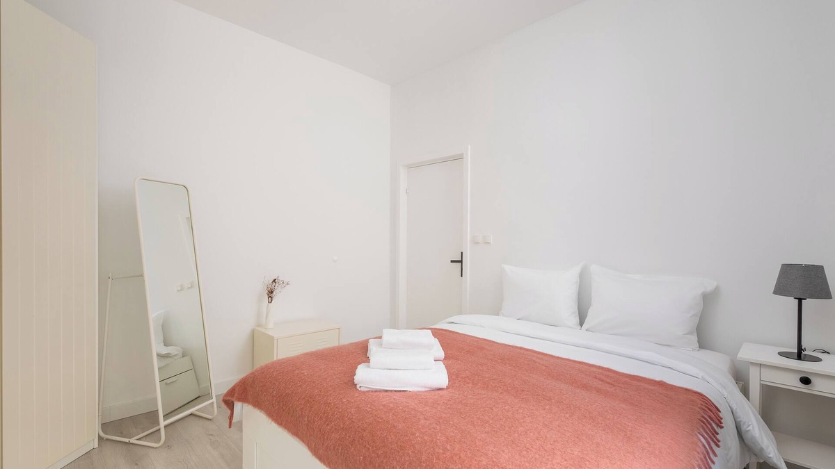 Srodmiescie Południowe Apartment | Plac Zbawiciela Deluxe Apartment