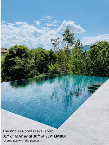 Faistenau Apartment | place2be - with infinity pool