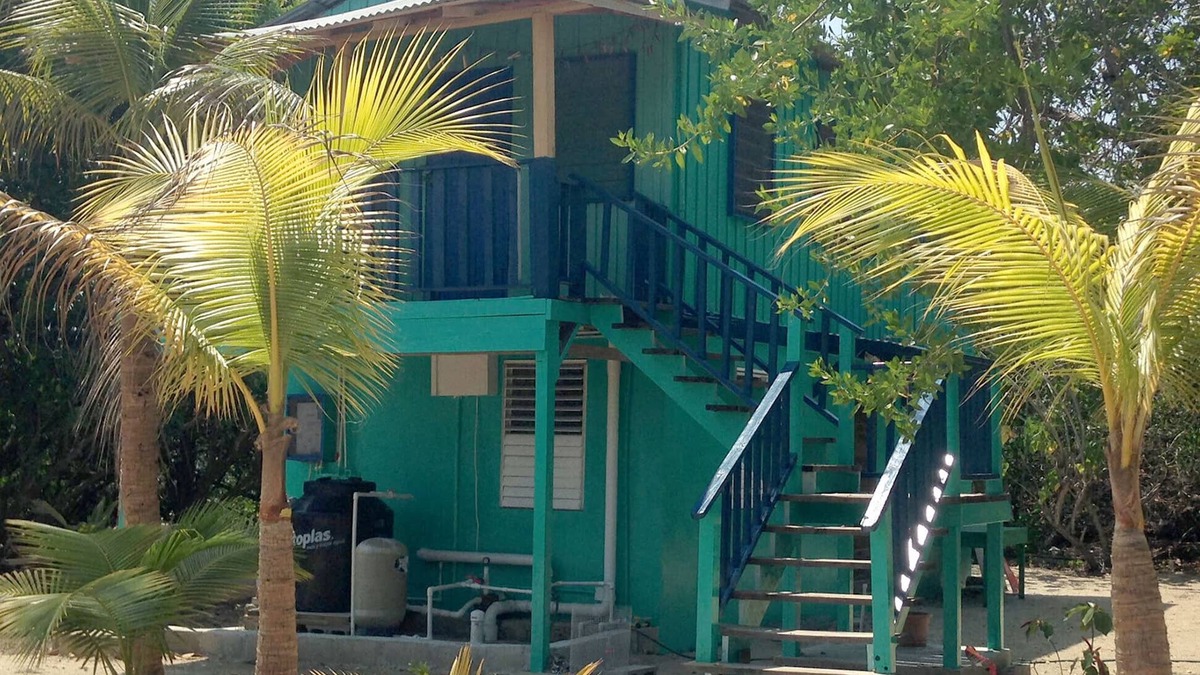 Placencia Cabin | Placencia Village Canal Front House - Long Term Rental