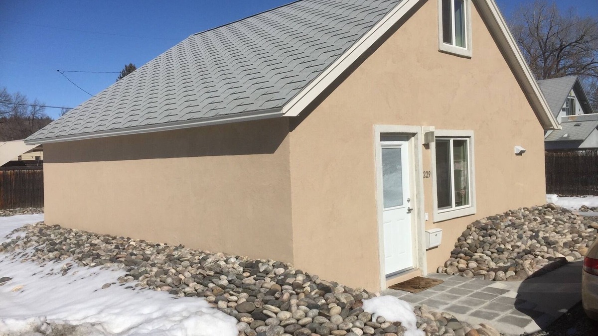 Billings Cottage | Places on Parkhill