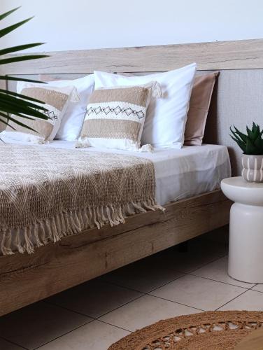 Finikas Apartment | Plakourakia