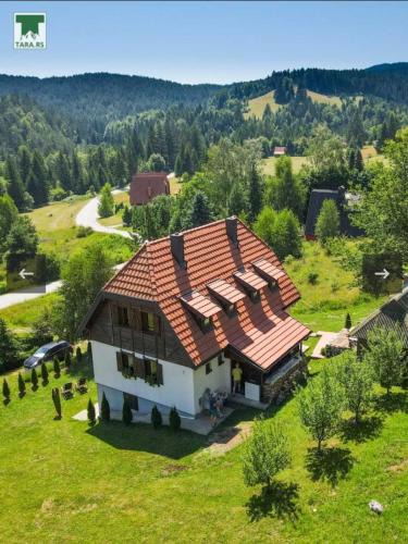Kremna Apartment | Planinska kuća Sević