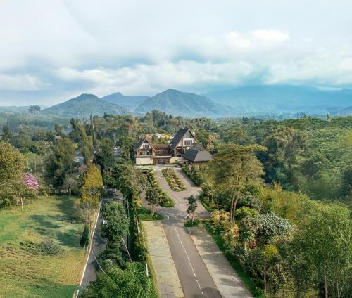 Ciloto Hotel | Plataran Puncak Suites