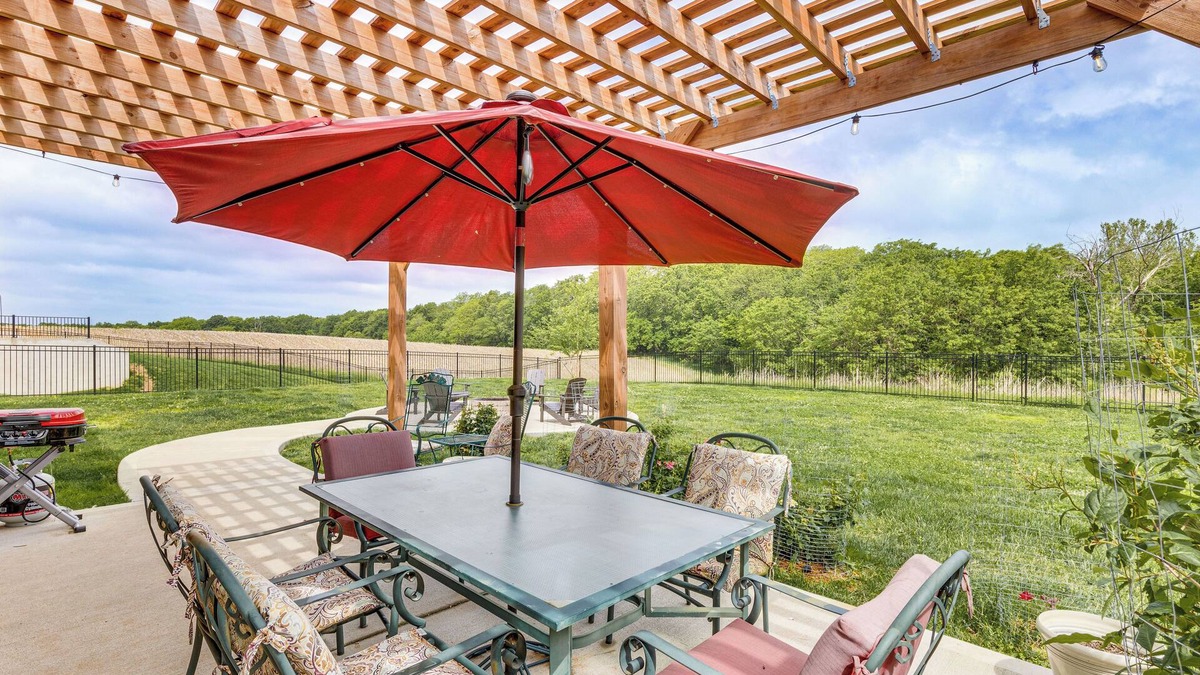 Platte City House | Platte City Retreat w/Patio, Near Kansas City!