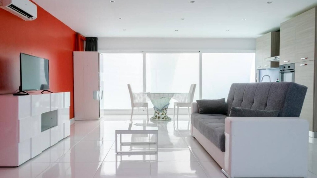Castelldefels Apartment | Playa 4 a Solo 3 min - Apartamento en Castelldefels