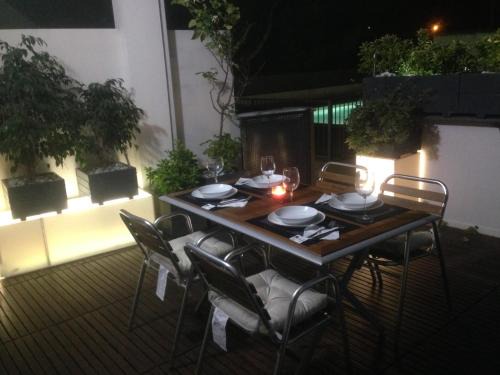 Almarda Apartment | PLAYA ALMARDA,PISCINA,2 TERRAZAS,WIFI,PARKING,BBQ,TRANQUILo