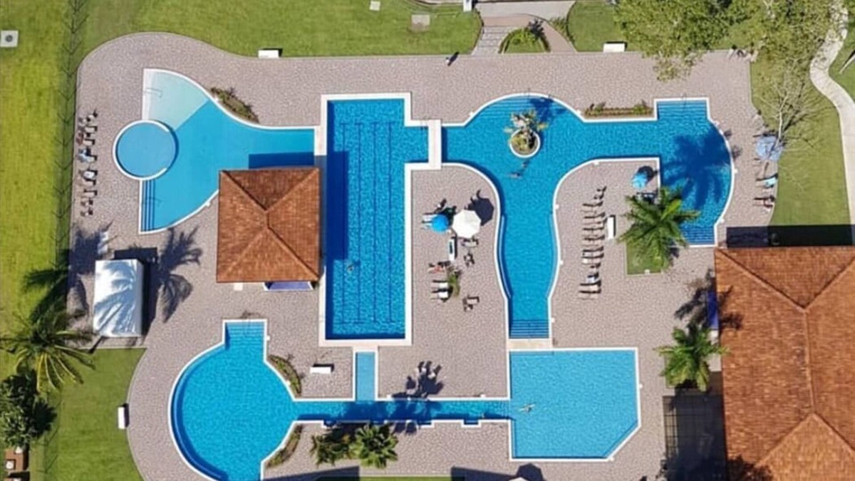 Esterillos Este House | Playa Bejuco 3-bdrm home in beachfront condominium